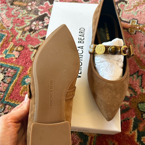 Veronica Beard Tan Flats with Gold Details - Picture 7 of 9
